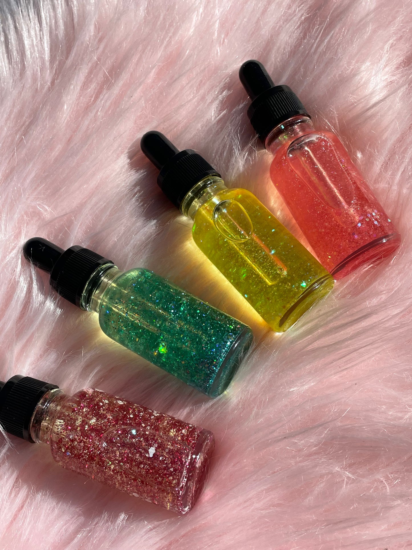 Pineapple Glitter cuticle oil