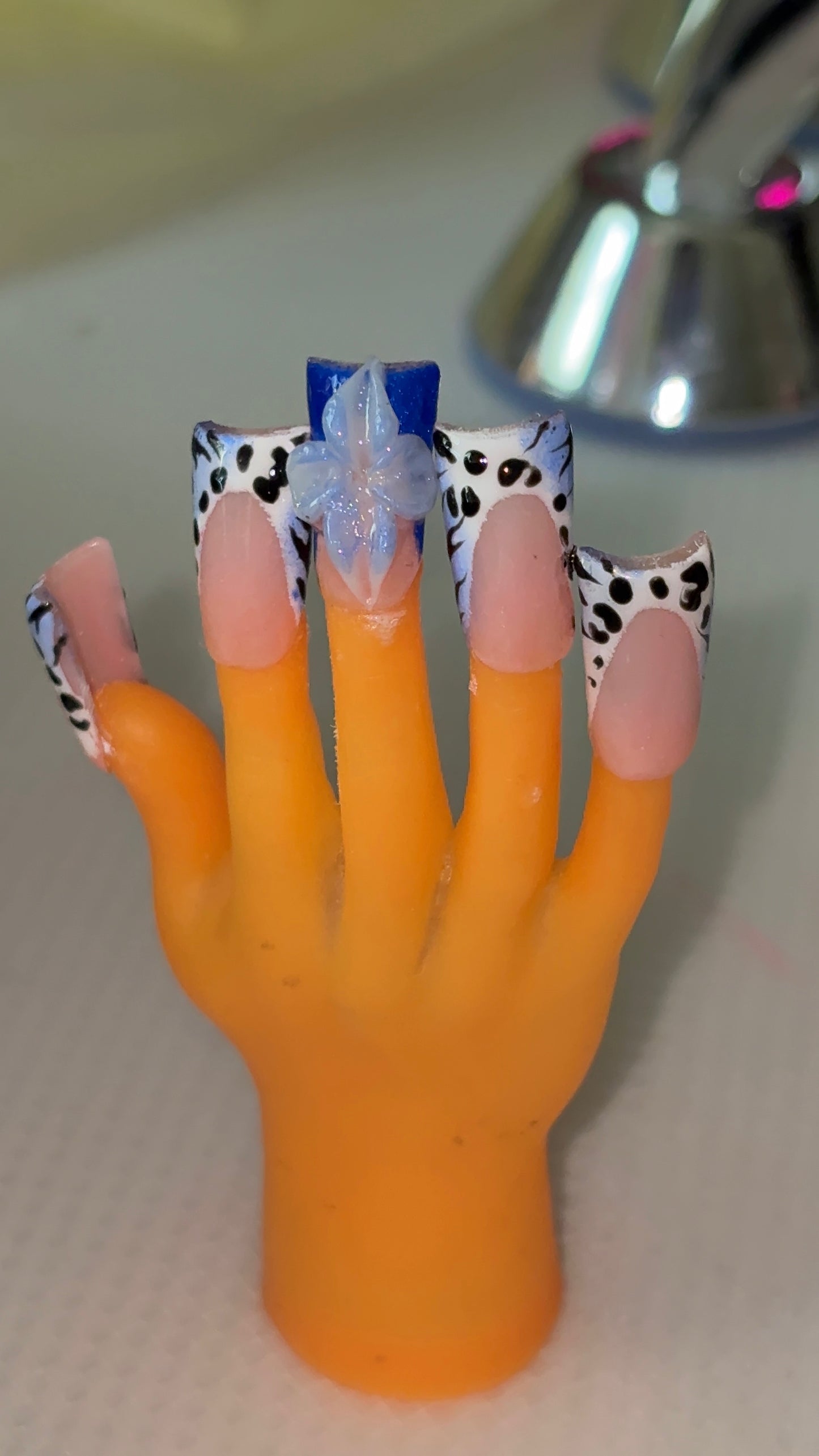 Custom Freestyle Nail Keychain